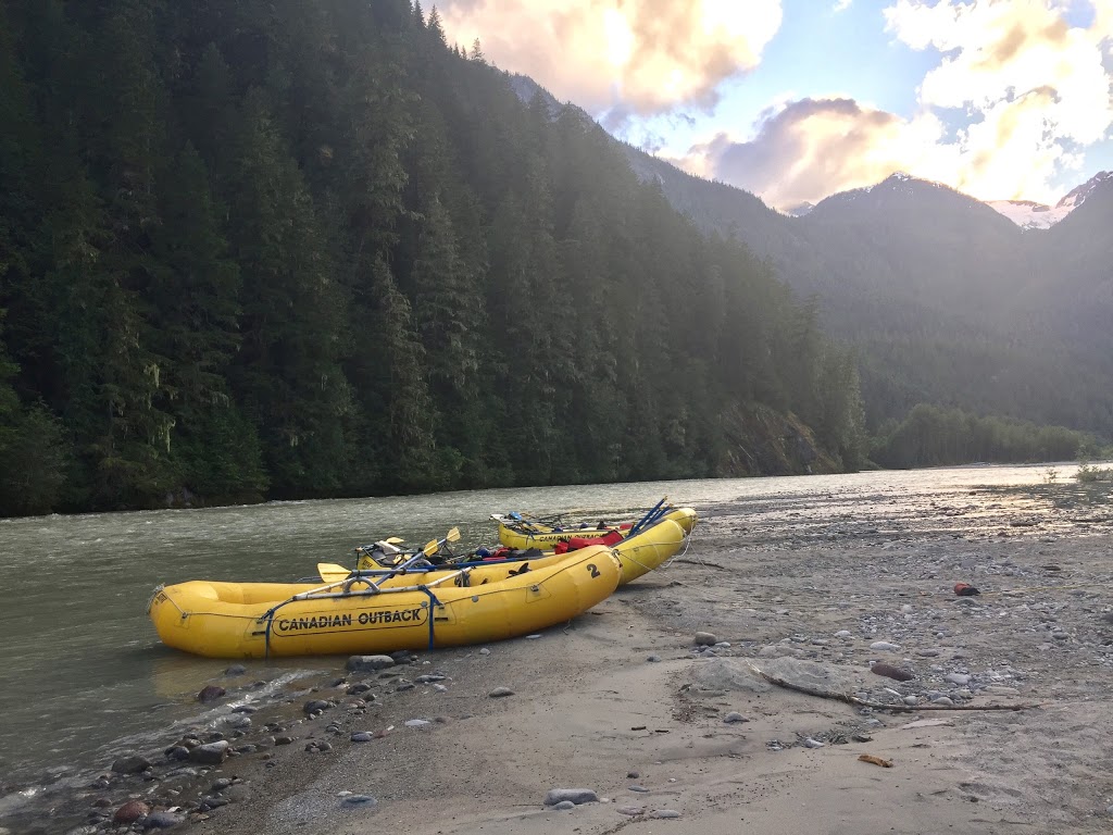 Canadian Outback Rafting | 12825 Squamish Valley Rd, Brackendale, BC V0N 1H0, Canada | Phone: (866) 565-8735