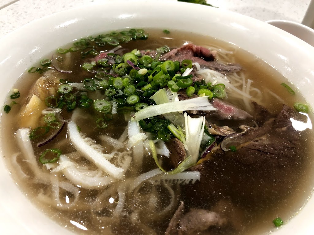 Pho District Specialties | 2938 Finch Ave E, Scarborough, ON M1W 2T4, Canada | Phone: (416) 491-3935