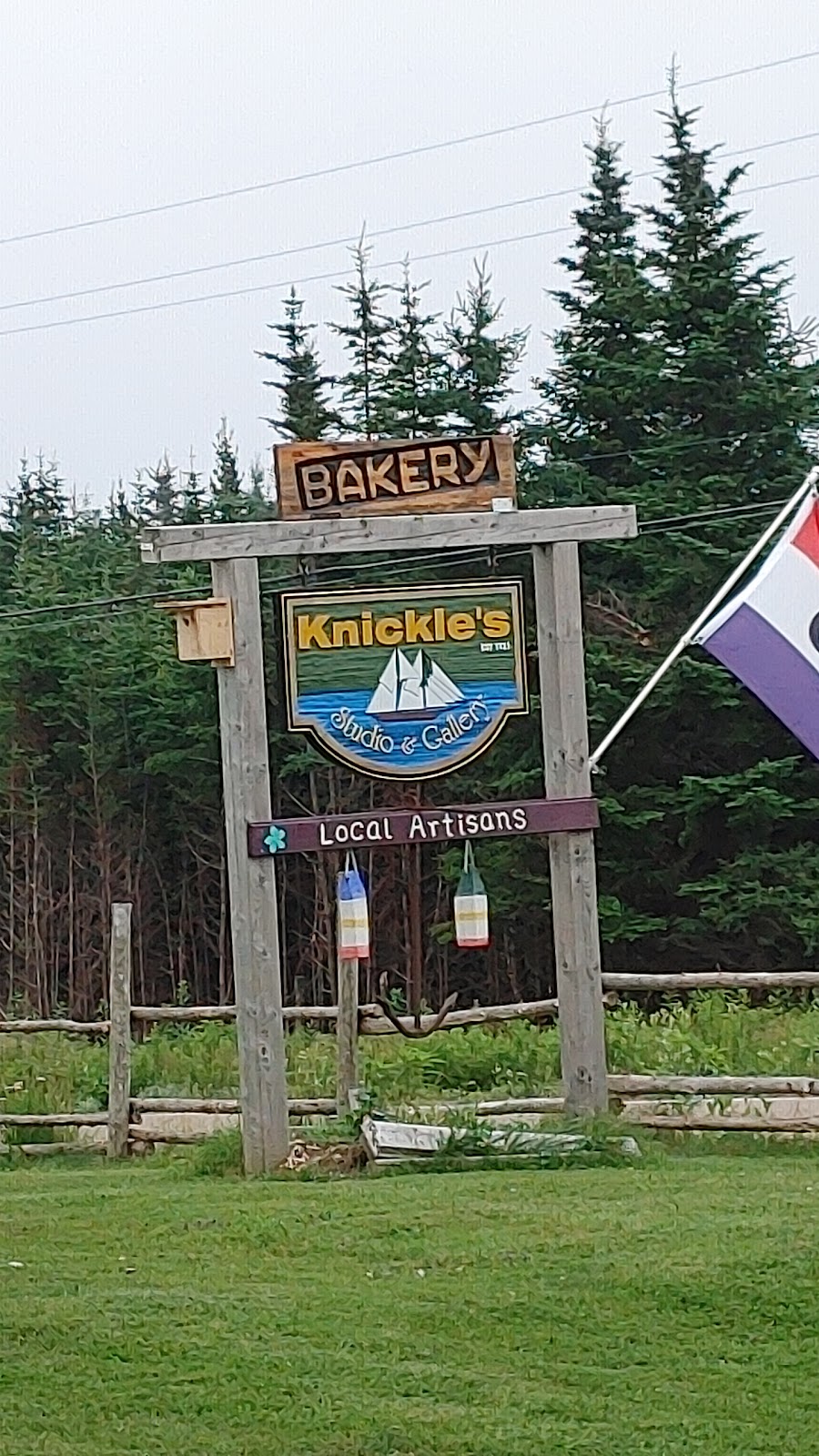 Knickles Studio and By the Tides Kitchen | 2981 NS-211, Sherbrooke, NS B0J 3C0, Canada | Phone: (902) 440-0269