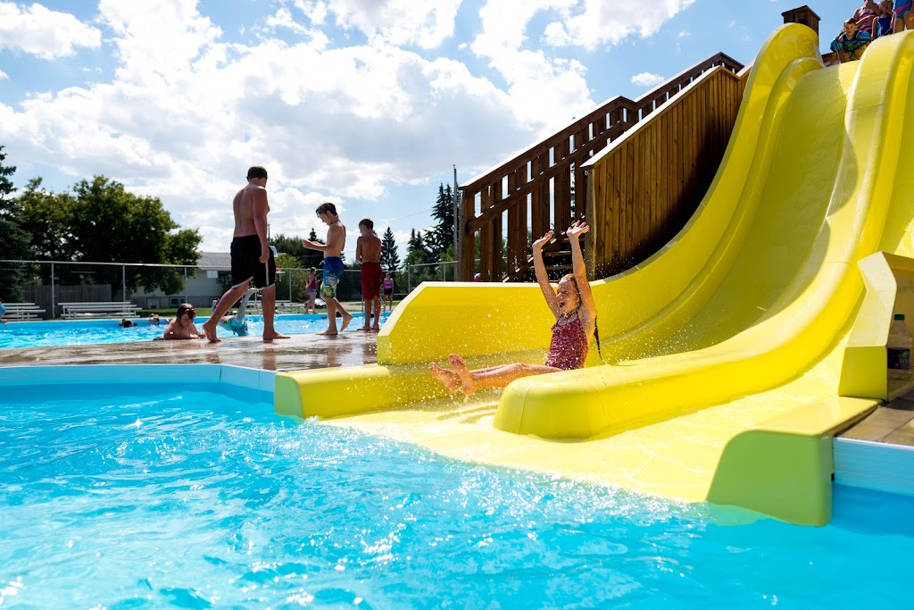 Raymond Aquatic Centre | 60 N 100 W, Raymond, AB T0K 2S0, Canada | Phone: (403) 752-4781