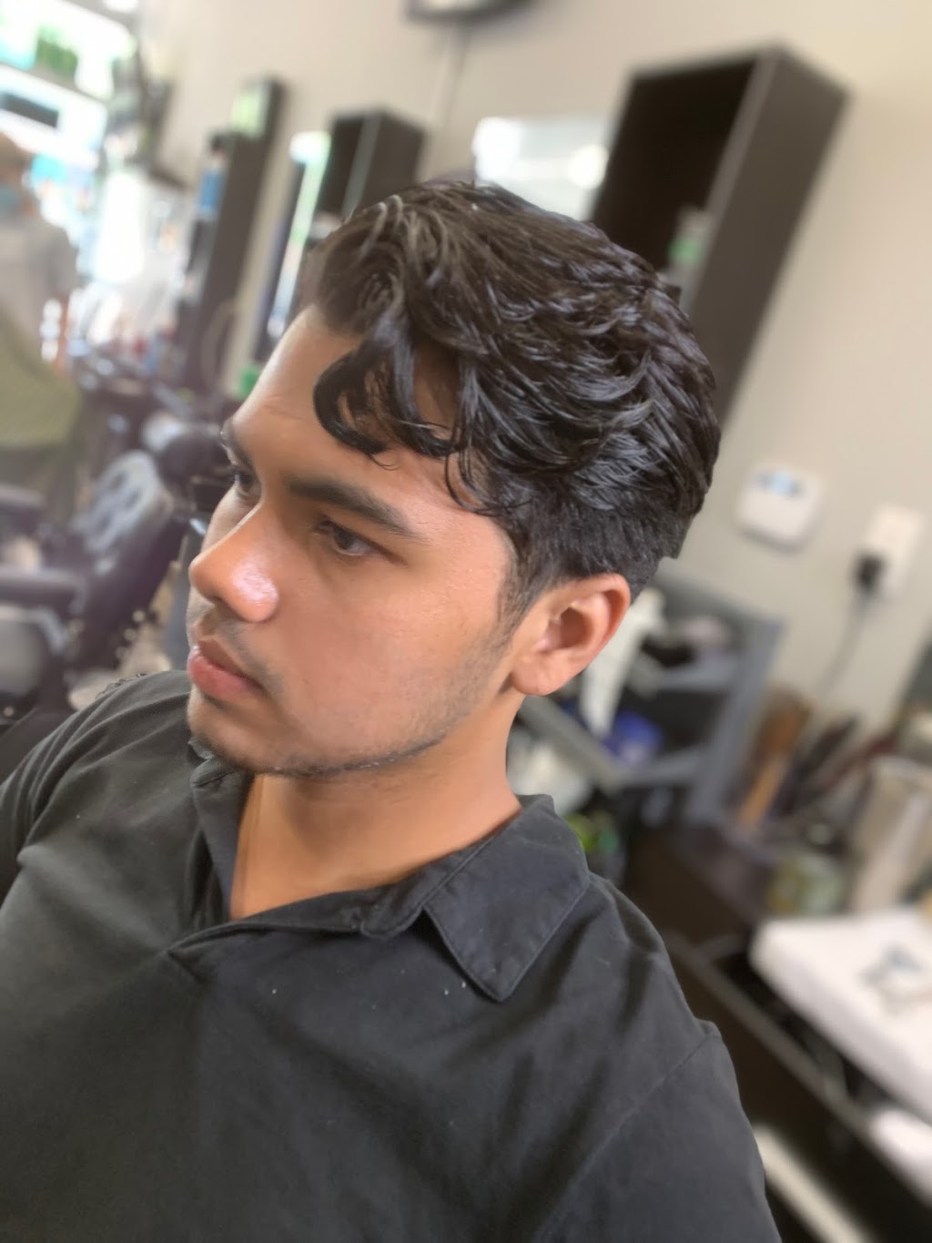 The Beauty Barber | 273 Lakeshore Rd E, Mississauga, ON L5G 1G8, Canada | Phone: (647) 921-9962