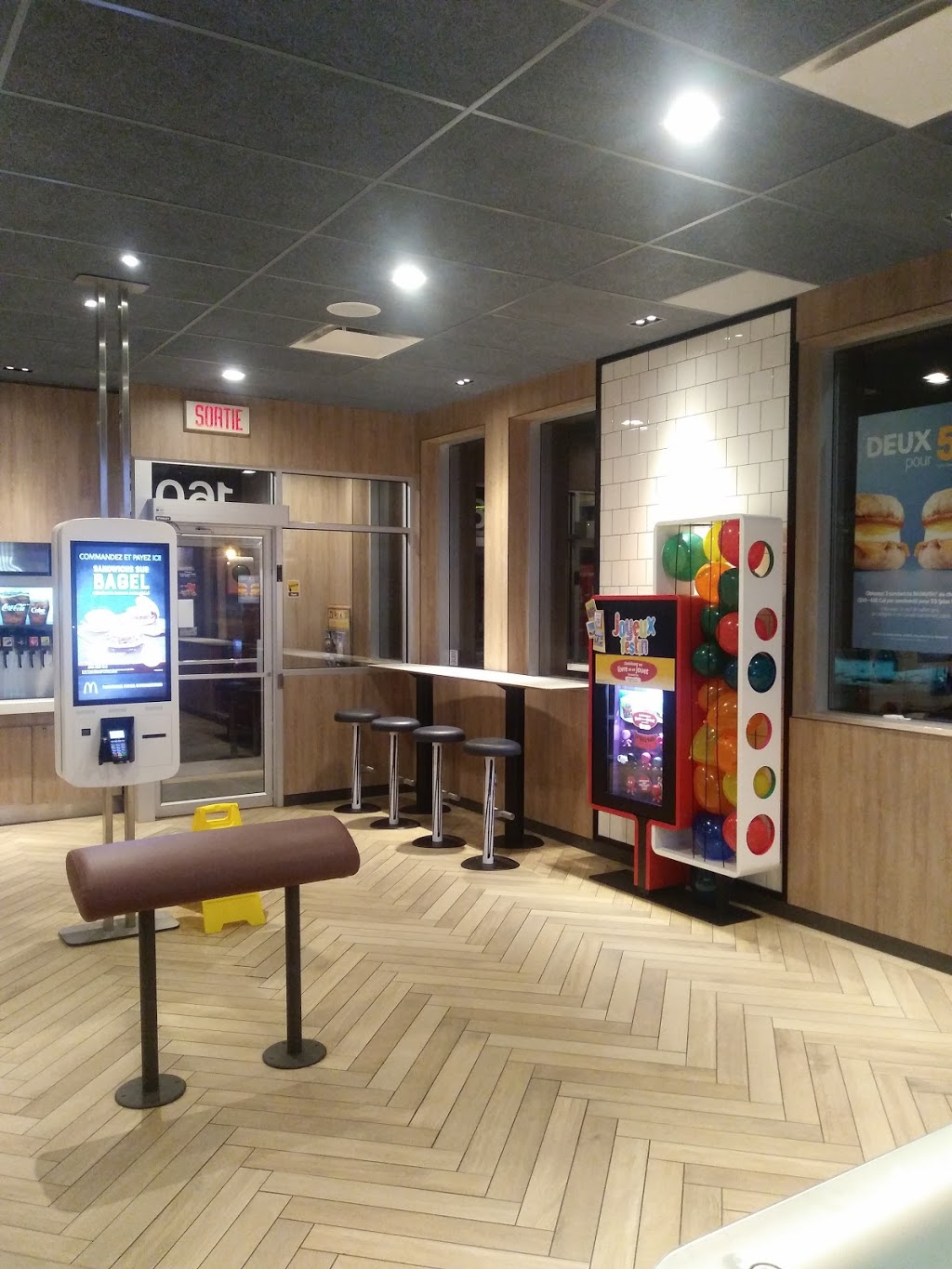 McDonalds | 1605 Avenue du Marais-Ombragé, Drummondville, QC J2C 0B5, Canada | Phone: (819) 475-9883