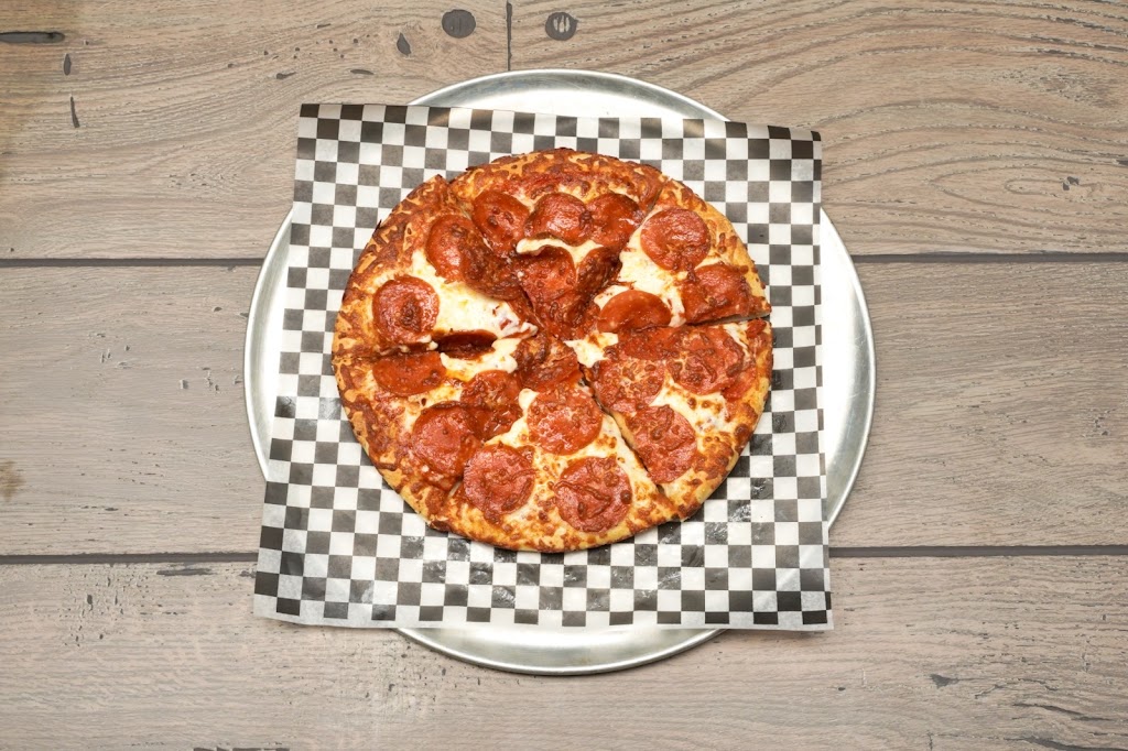 Scottsdale Pizza | 12033 84 Ave, Surrey, BC V3W 3G4, Canada | Phone: (604) 566-2033