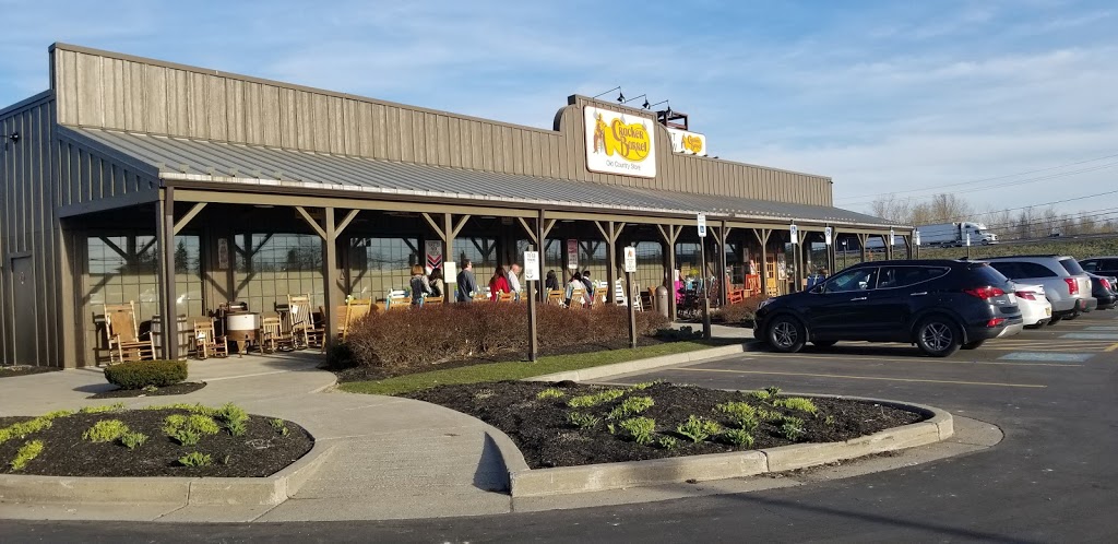 Cracker Barrel Old Country Store | 6643 Transit Rd, Williamsville, NY 14221, USA | Phone: (716) 635-9542
