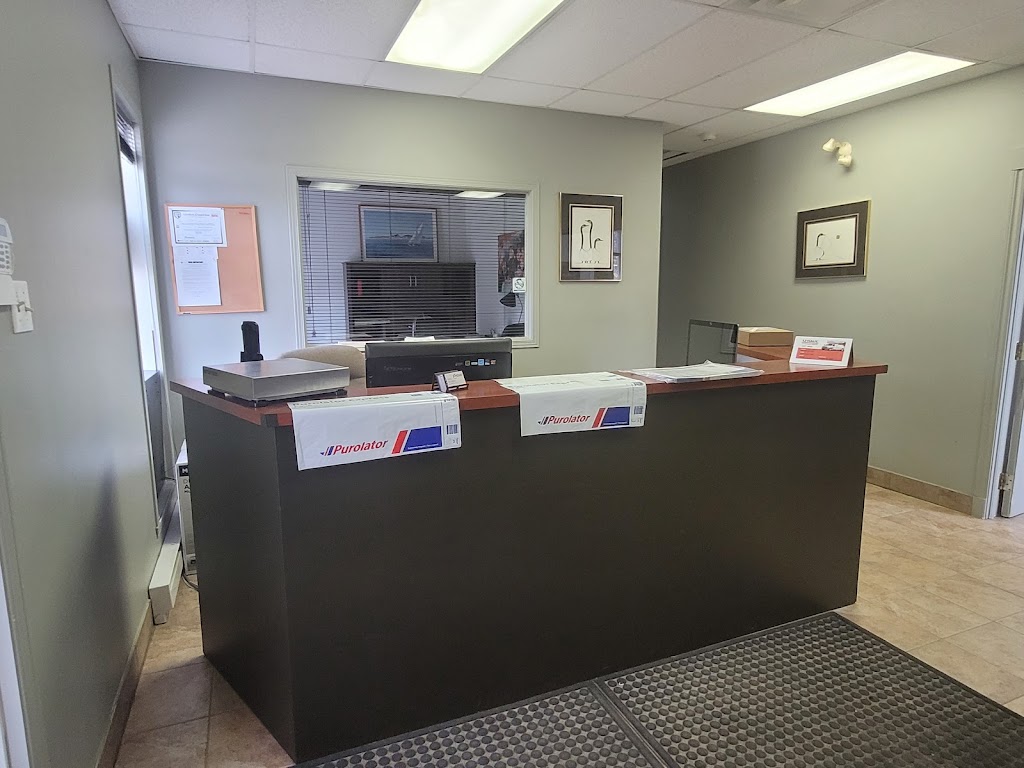 Purolator Terrebonne ( Agent dexpédition) | 1760 Rue Effingham, Terrebonne, QC J6Y 1R7, Canada | Phone: (450) 420-0222