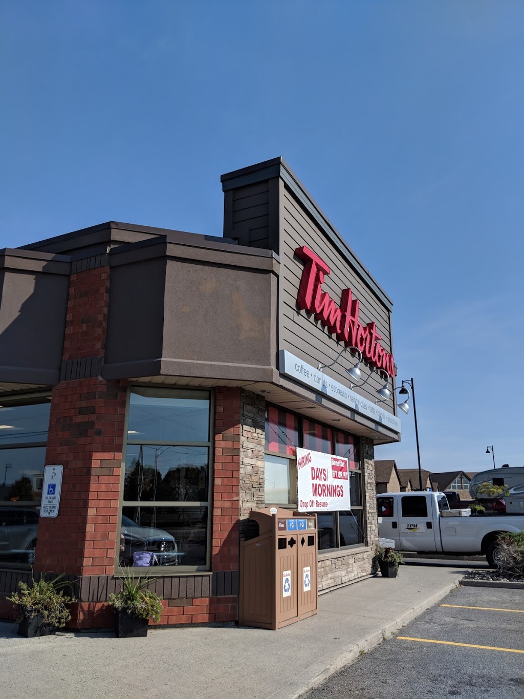 Tim Hortons | 105 Sadler Dr, Almonte, ON K0A 1A0, Canada | Phone: (613) 256-2157