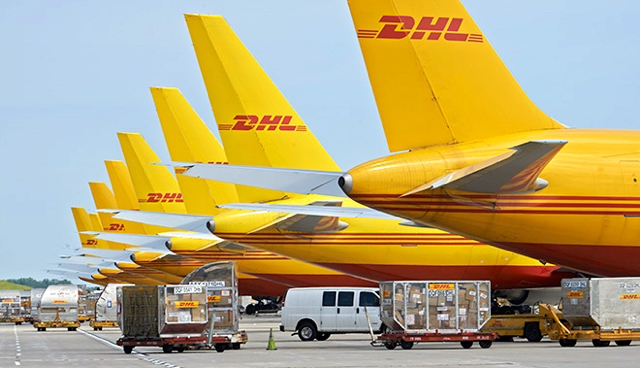 DHL Authorized Shipping Centre | 264 Queens Quay W, Toronto, ON M5J 1B5, Canada | Phone: (416) 599-1677