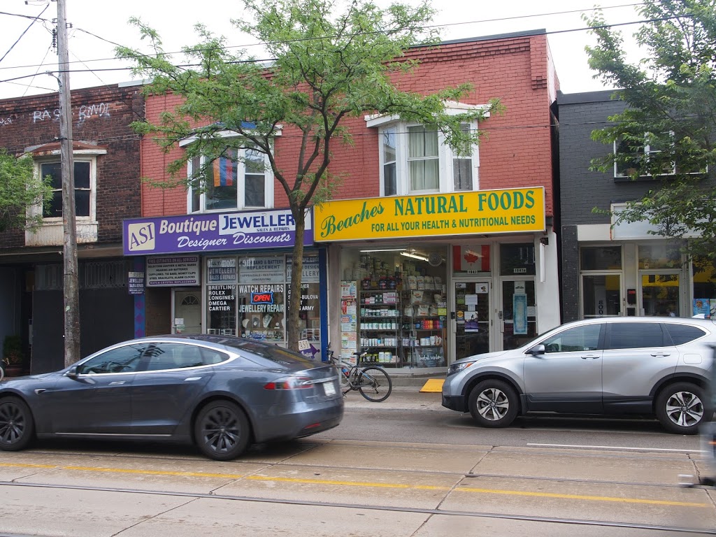 Beaches Natural Foods | 1947 Queen St E, Toronto, ON M4L 1H7, Canada | Phone: (416) 698-8805