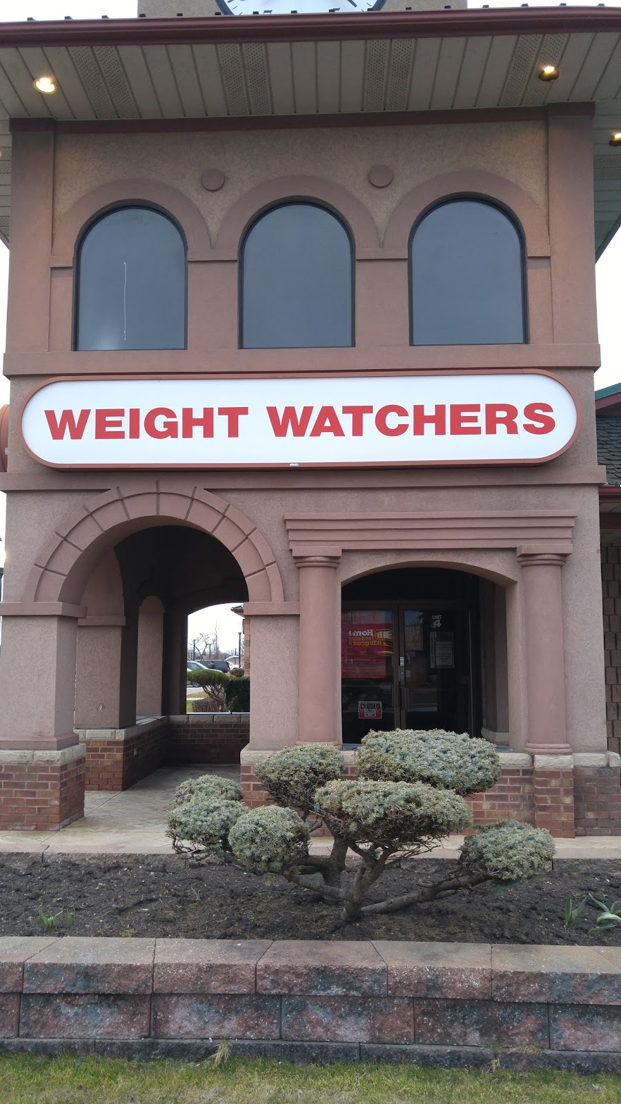 Weight Watchers | Good Neighbour Club, St Peter St, Lakeshore, ON N0R 1A0, Canada | Phone: (800) 335-6746