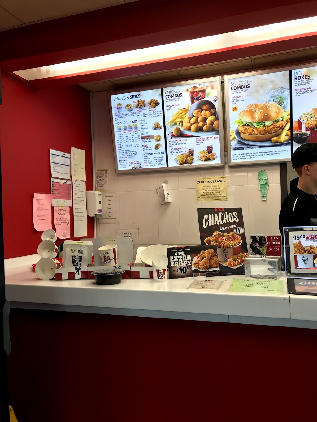 KFC | 383 Centre St #1, Espanola, ON P5E 1E4, Canada | Phone: (705) 869-3321