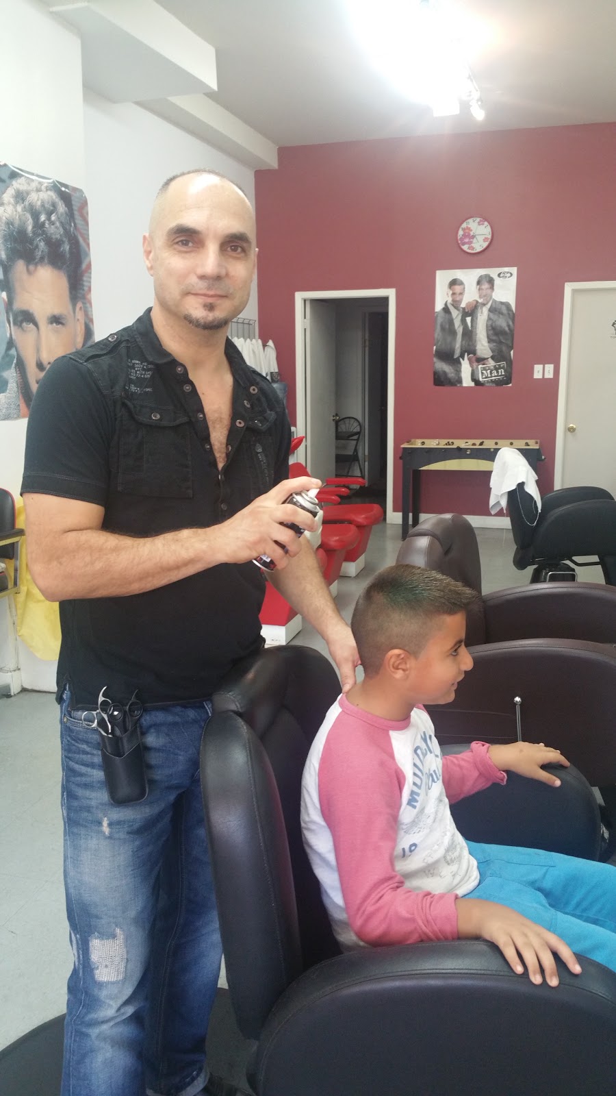 Coiffure Kartier للرجال أهلا وسهلا | 3088 Boulevard Cartier O, Laval, QC H7V 1J5, Canada | Phone: (450) 686-3232