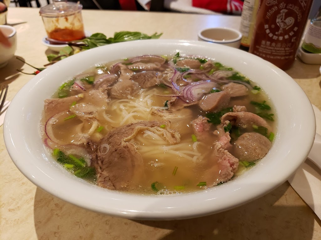 Pho Asia | 110 Woodbridge Ave, Woodbridge, ON L4L 2S6, Canada | Phone: (905) 856-7513