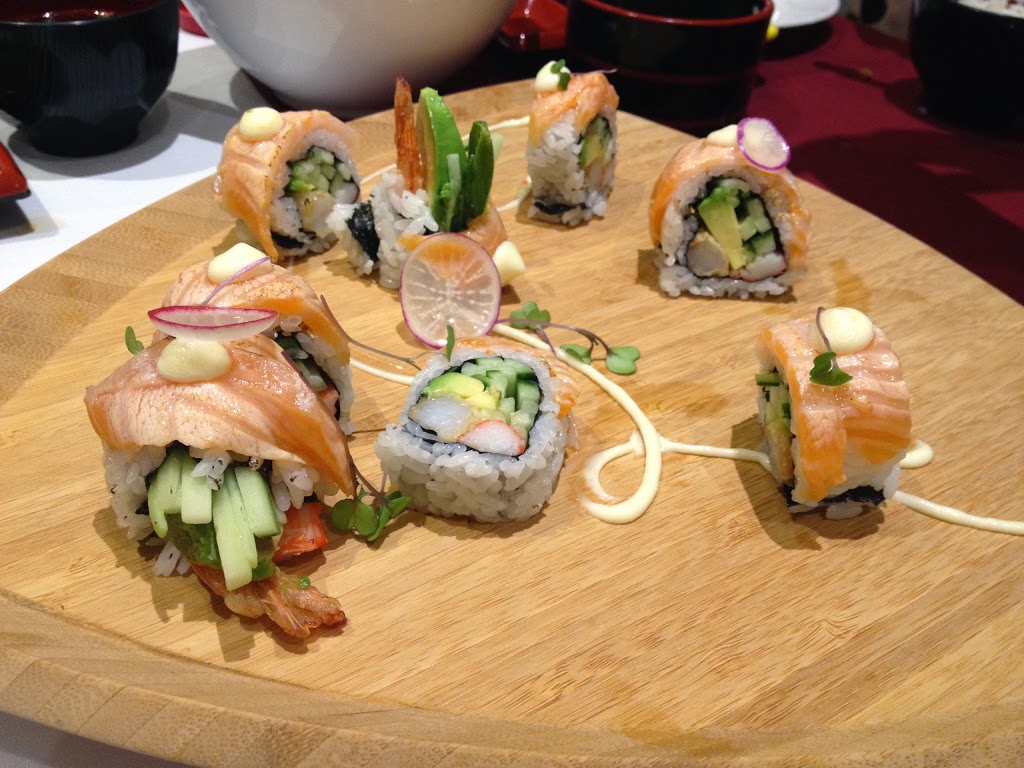 Kibo Sushi House - St.Clair | 701 St Clair Ave W, Toronto, ON M6C 1B2, Canada | Phone: (416) 651-8302