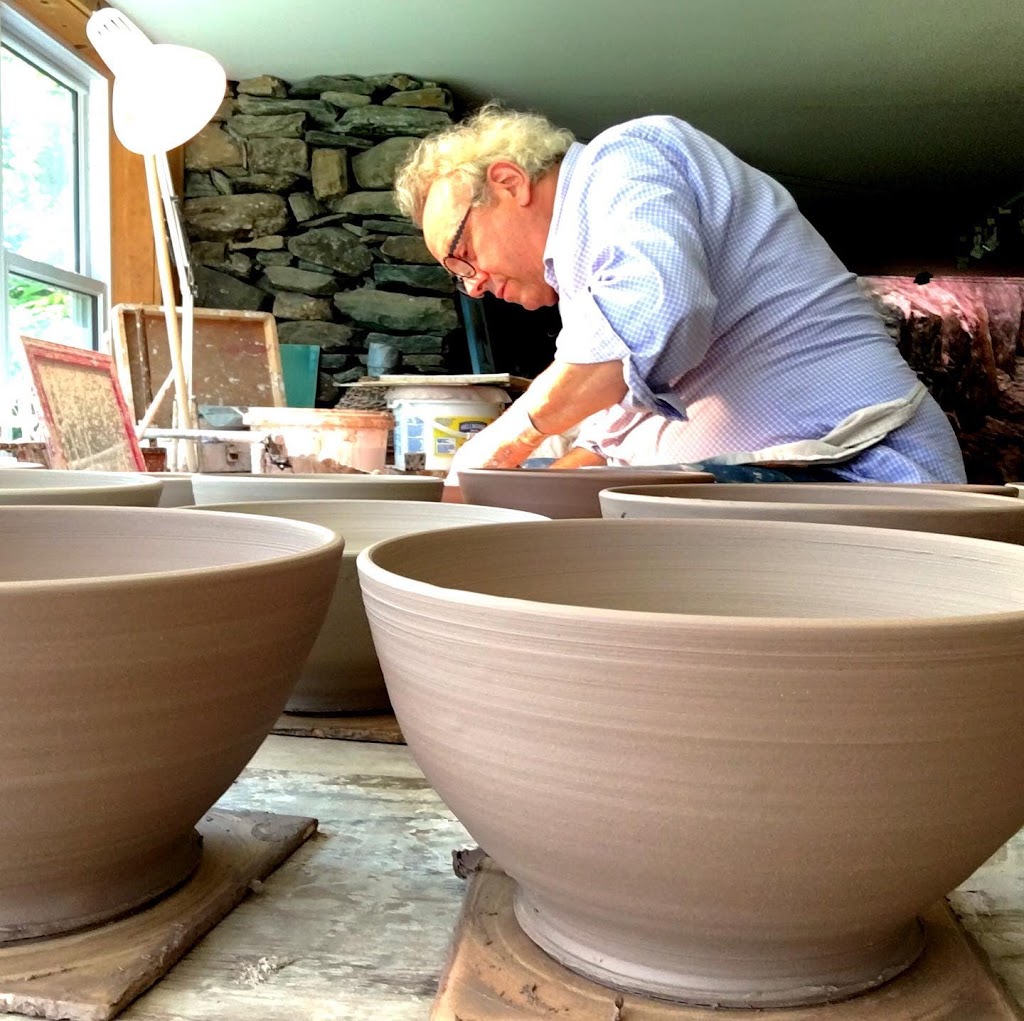 Robin Badger & Robert Chartier Pottery | 67 Chem. Bailey, Bolton-Ouest, QC J0E 2T0, Canada | Phone: (450) 242-2836