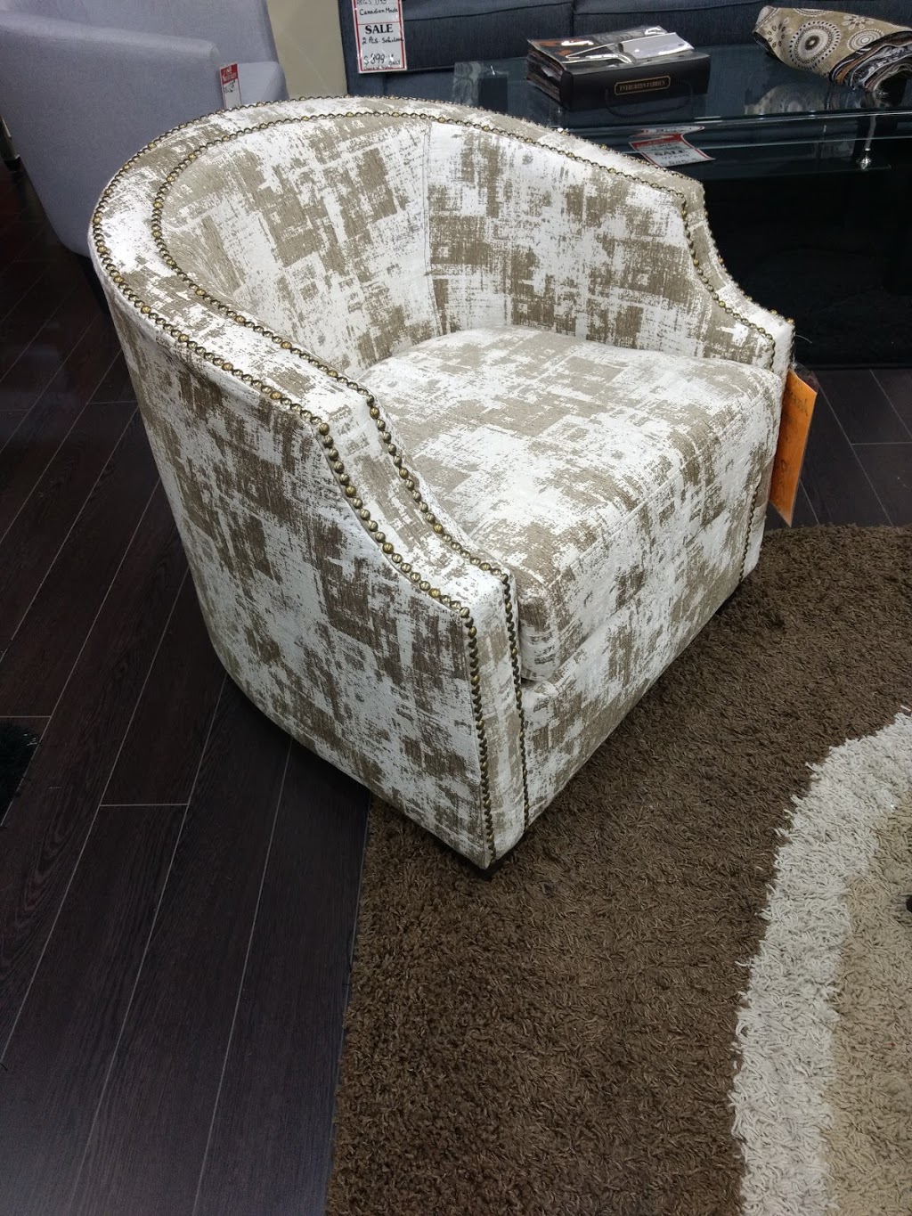 In Style Furniture Gallery | 1970 Dundas St E #2, Mississauga, ON L4X 2W7, Canada | Phone: (905) 896-9940