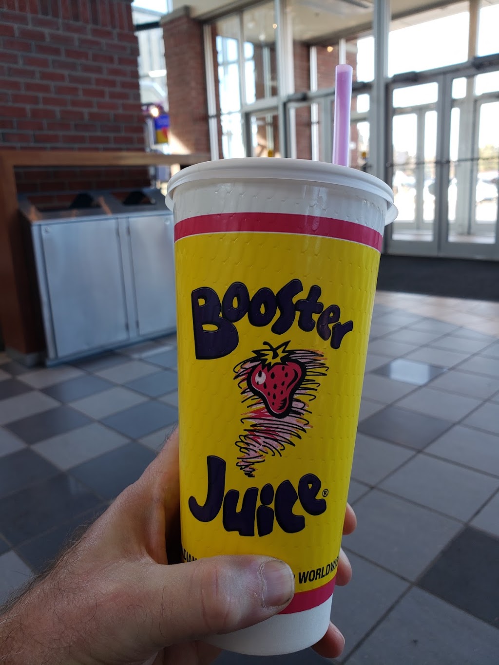 Booster Juice | 2323 Riverside Dr. Unit #705, Ottawa, ON K1H 8L5, Canada | Phone: (613) 667-5986