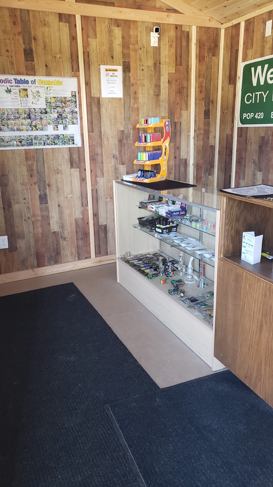 Burnin Grass Boutique | 52.840921,-113.521827, Maskwacis, AB T0C 1N0, Canada | Phone: (780) 360-9961