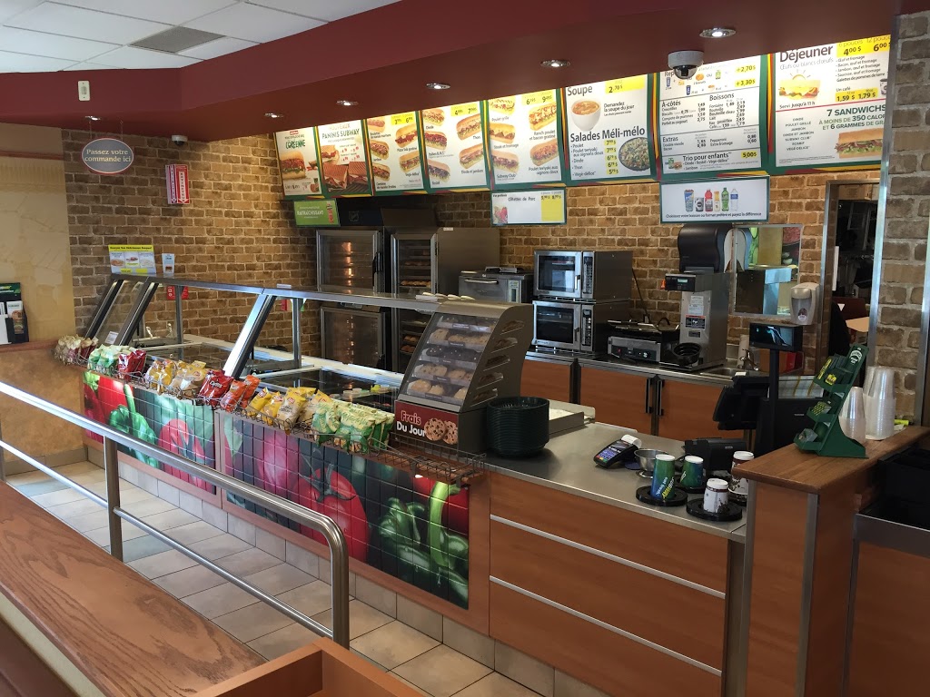 Subway | 868 Avenue Taniata local 101, Saint-Jean-Chrysostome, QC G6Z 2E2, Canada | Phone: (418) 839-7122