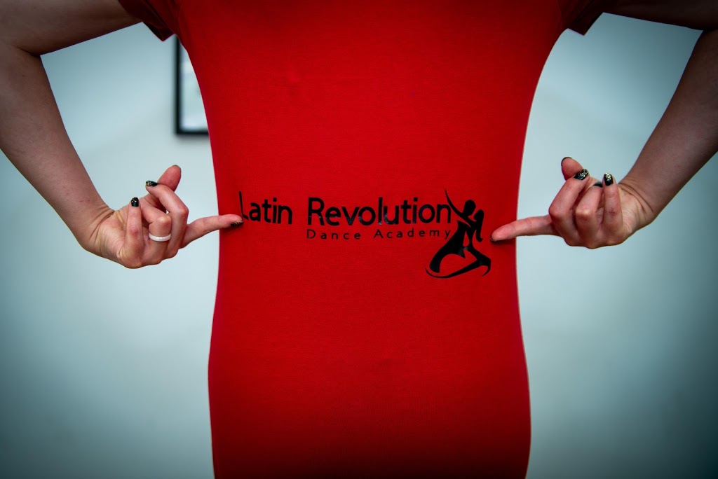 Latin Revolution Dance Academy | 3289 Lake Shore Blvd W, Etobicoke, ON M8W 1M8, Canada | Phone: (647) 875-6048