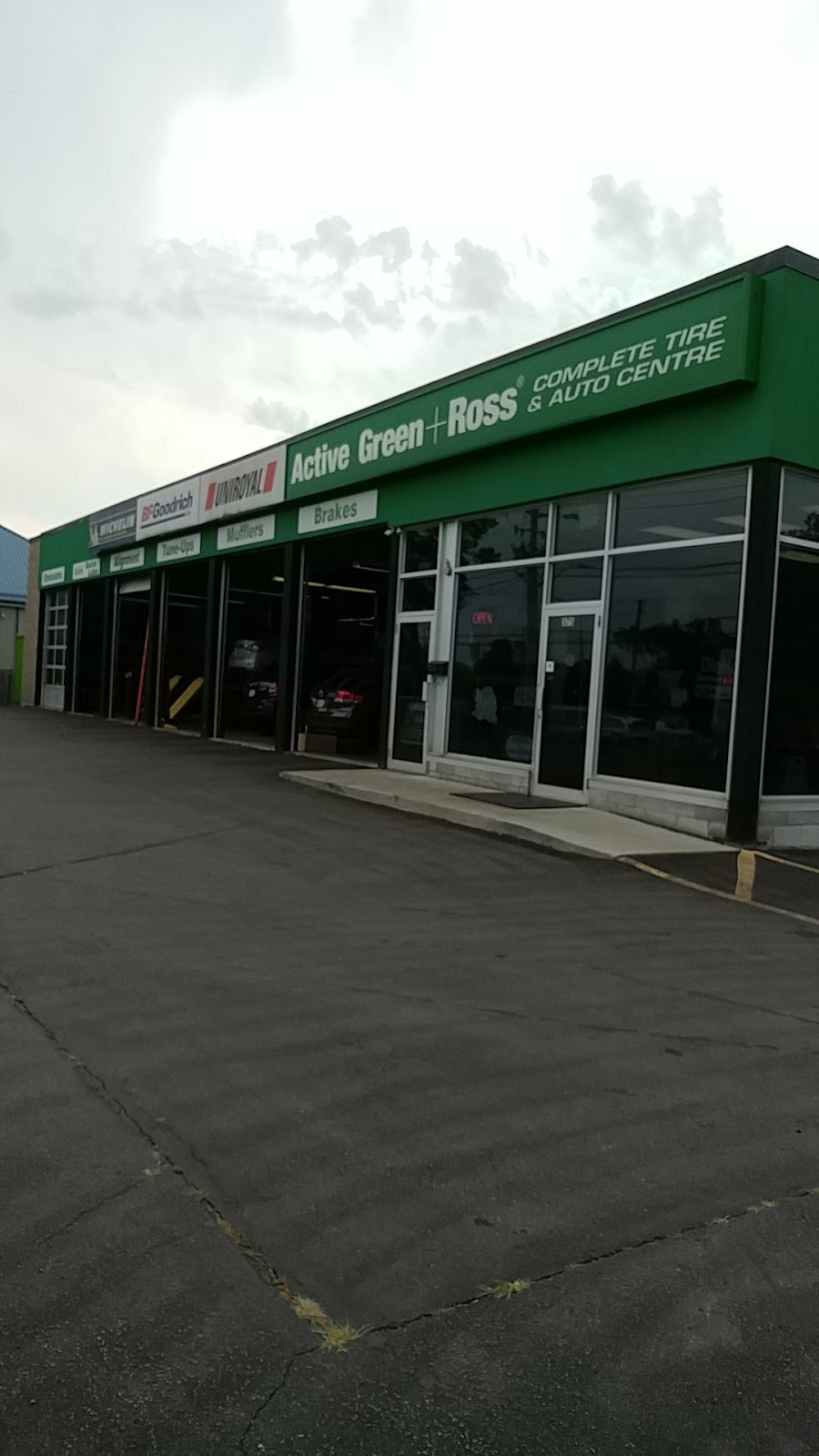 Active Green+Ross Tire & Automotive Centre | 375 Dundas St E, Mississauga, ON L5A 1X3, Canada | Phone: (905) 277-4925