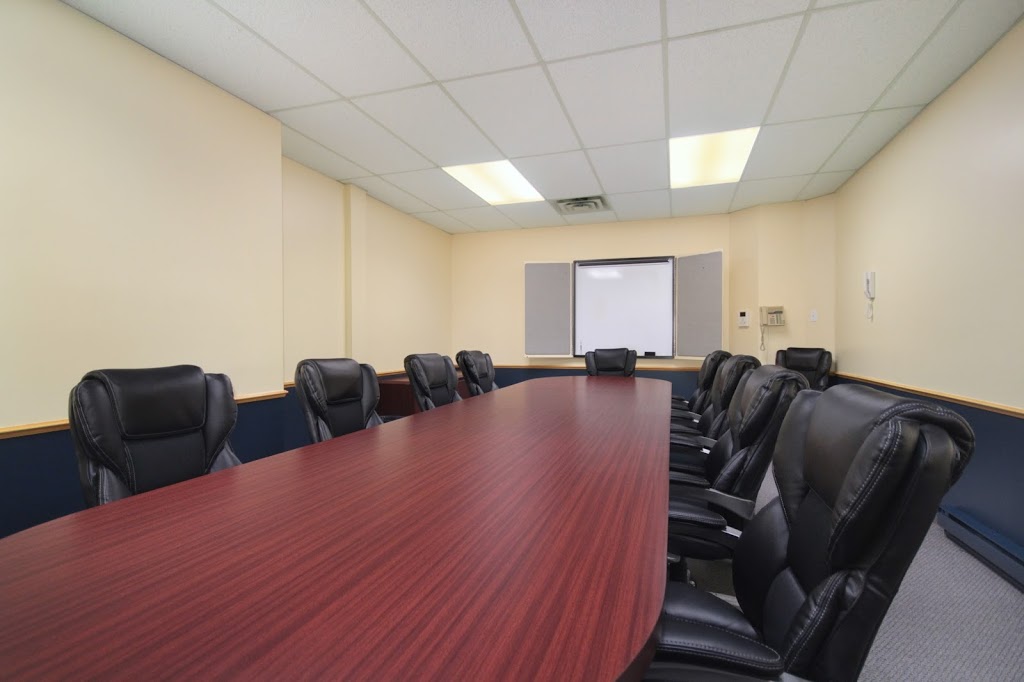 Centre daffaires Charest | 1175 Boulevard Charest O, Québec, QC G1S 3M3, Canada | Phone: (418) 687-4422