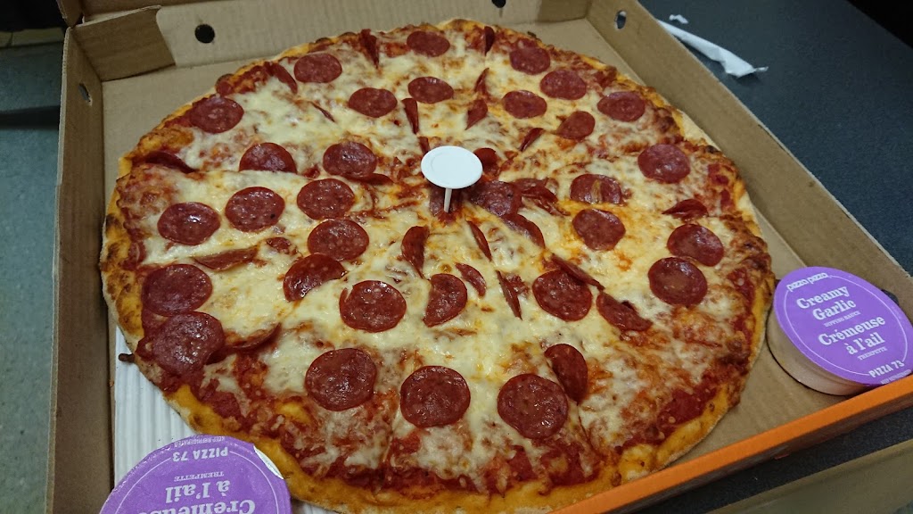 Pizza Pizza | 612 Main St, Sauble Beach, ON N0H 2G0, Canada | Phone: (519) 422-1111