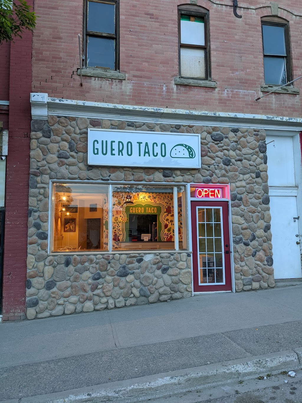 Guero Taco | 219 Main St, Cardston, AB T0K 0K0, Canada | Phone: (403) 659-2707