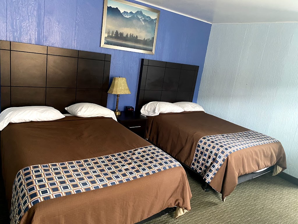 All Seasons Motel | 760 Goderich St, Port Elgin, ON N0H 2C3, Canada | Phone: (519) 389-2244