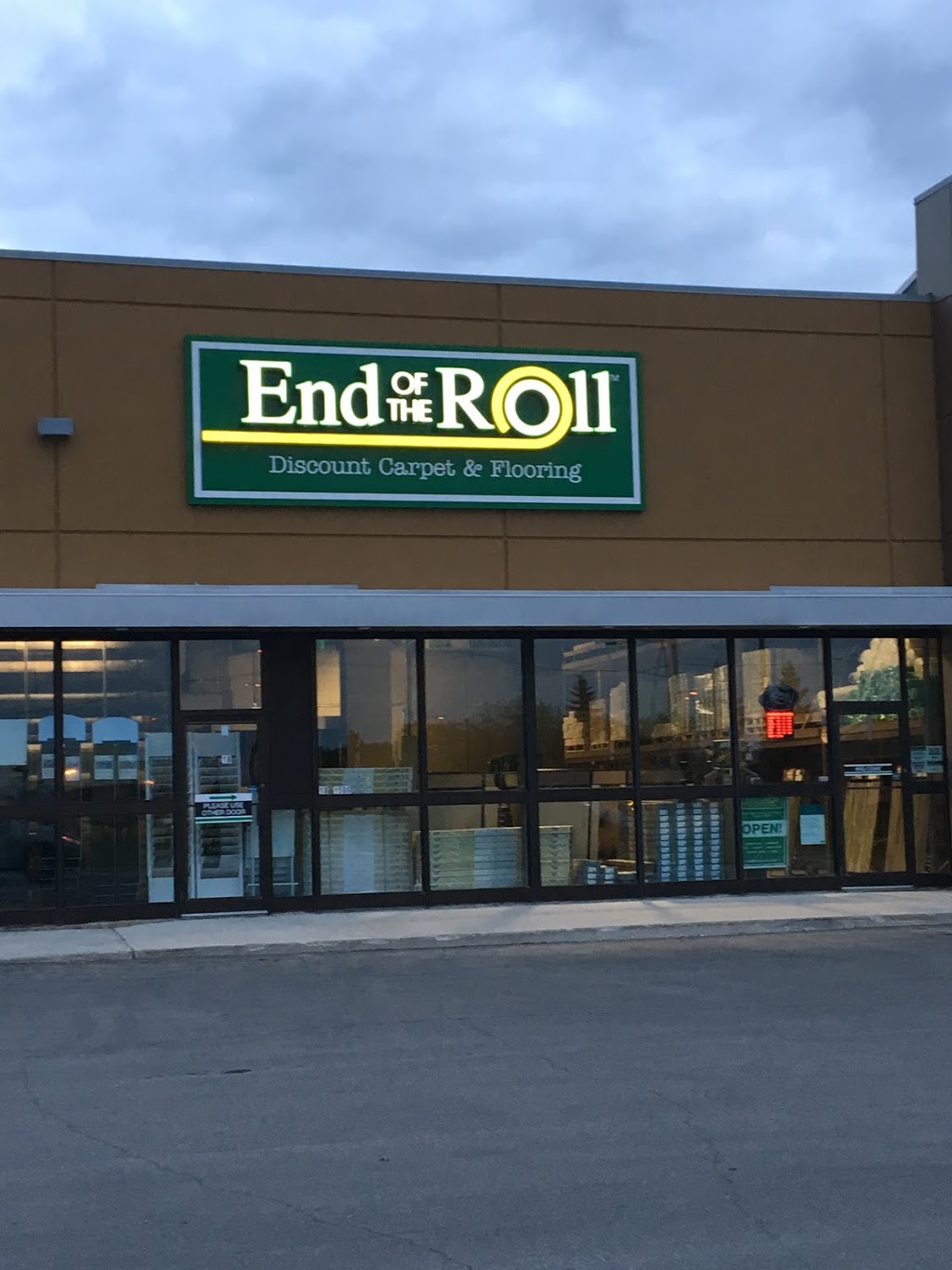 End Of The Roll - Winnipeg East | 1500 Regent Ave W #18, Winnipeg, MB R2C 3A8, Canada | Phone: (204) 615-5755