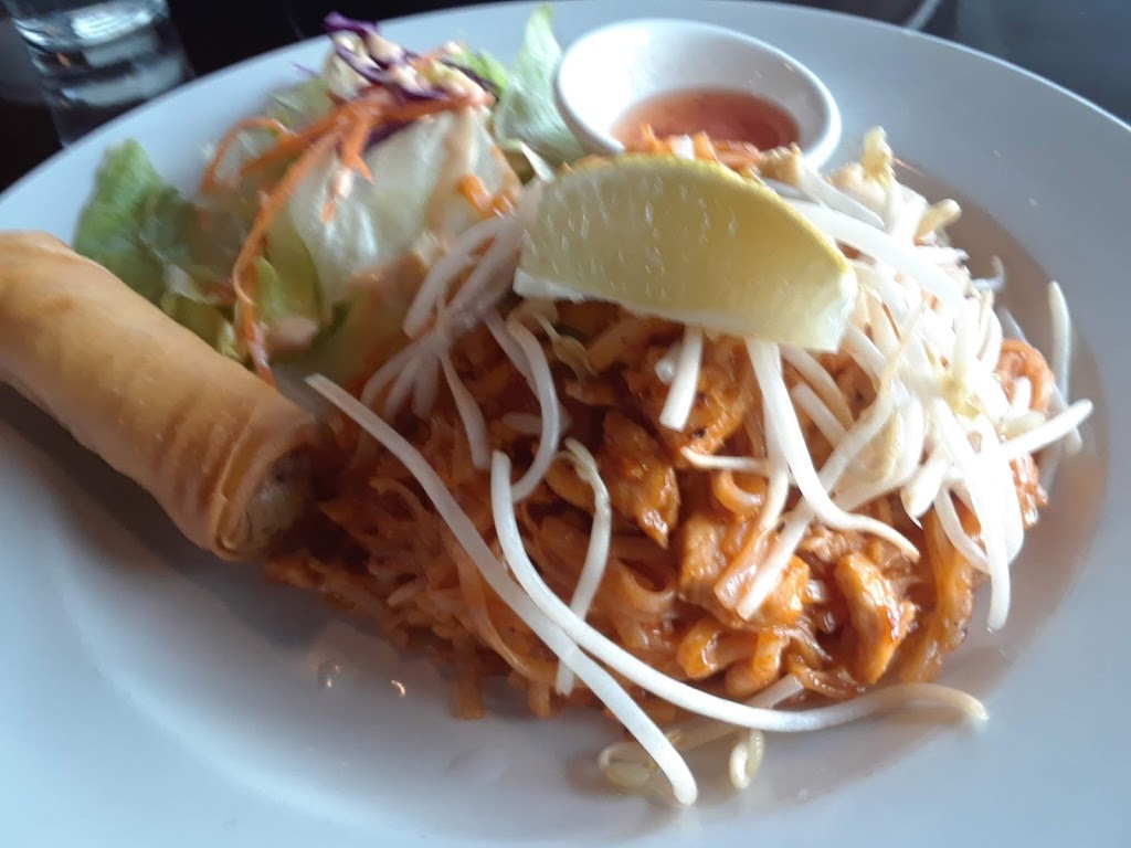 Friendly Thai Restaurant | 682 Gibsons Way #1a, Gibsons, BC V0N 1V9, Canada | Phone: (604) 840-3181