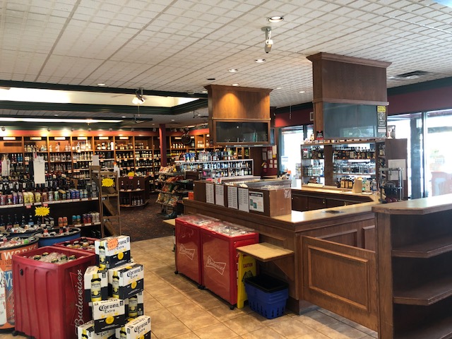 Fin Liquor Store | 7115 138 St #225, Surrey, BC V3W 7T9, Canada | Phone: (604) 590-4819