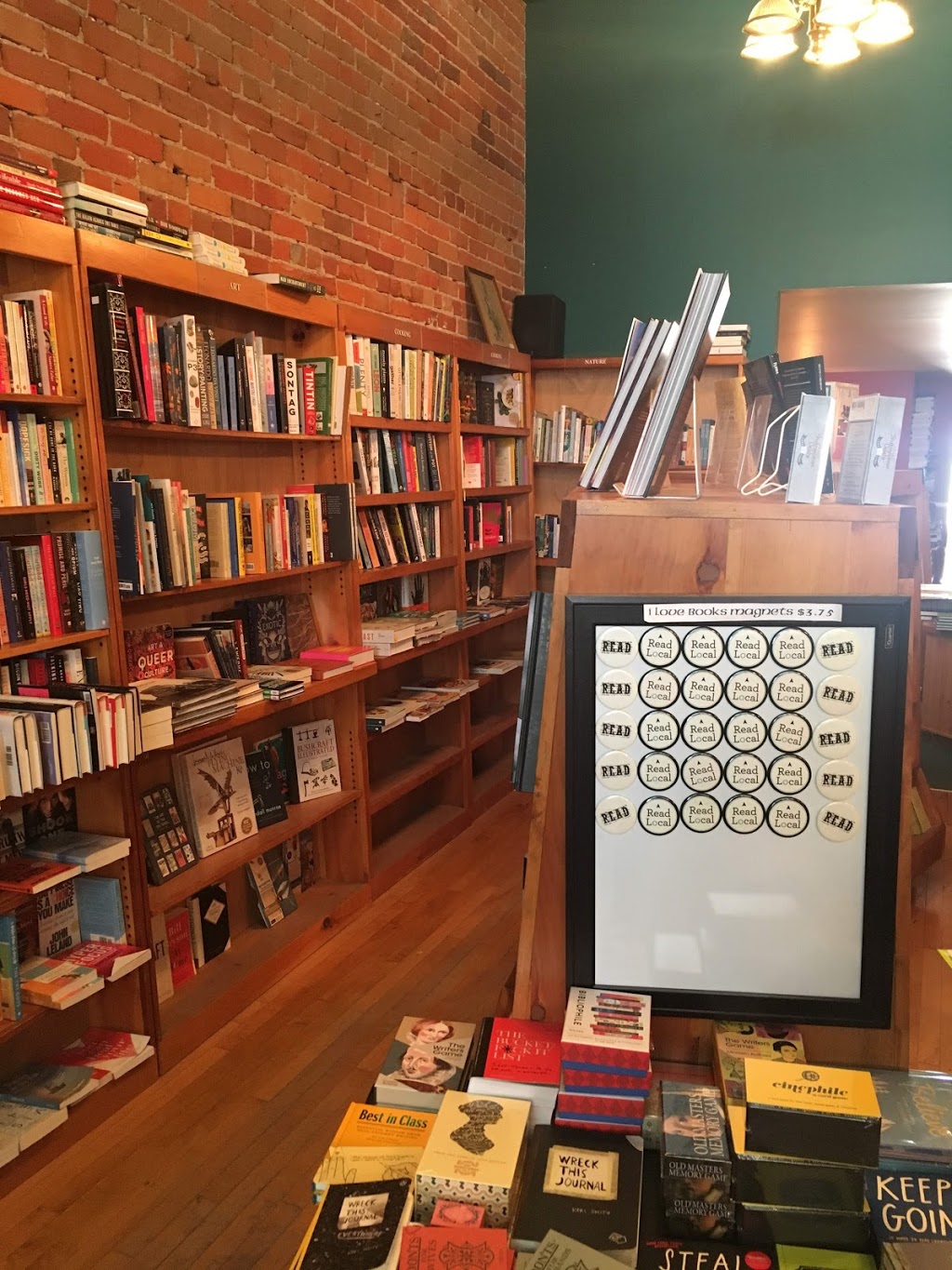 Fanfare Books | 92 Ontario St, Stratford, ON N5A 3H2, Canada | Phone: (519) 273-1010