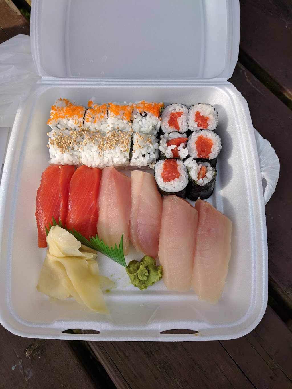 Bay Sushi | 6371 Bruce St, West Vancouver, BC V7W 2G5, Canada | Phone: (604) 913-8973