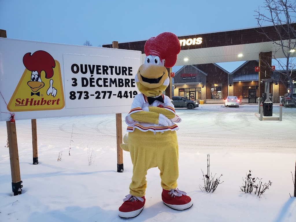 Restaurant St-Hubert | 747 Rue Principale, Saint-Donat, QC J0T 2C0, Canada | Phone: (873) 277-4419