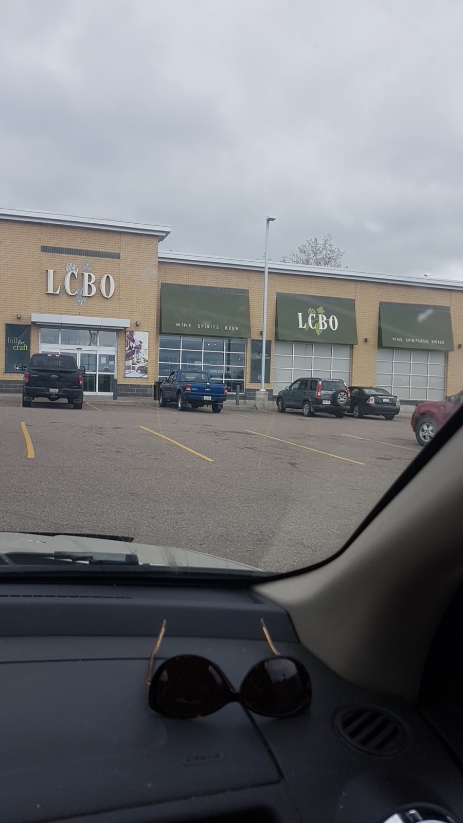 LCBO | 1050 Pembroke St E, Pembroke, ON K8A 6Z3, Canada | Phone: (613) 732-2878