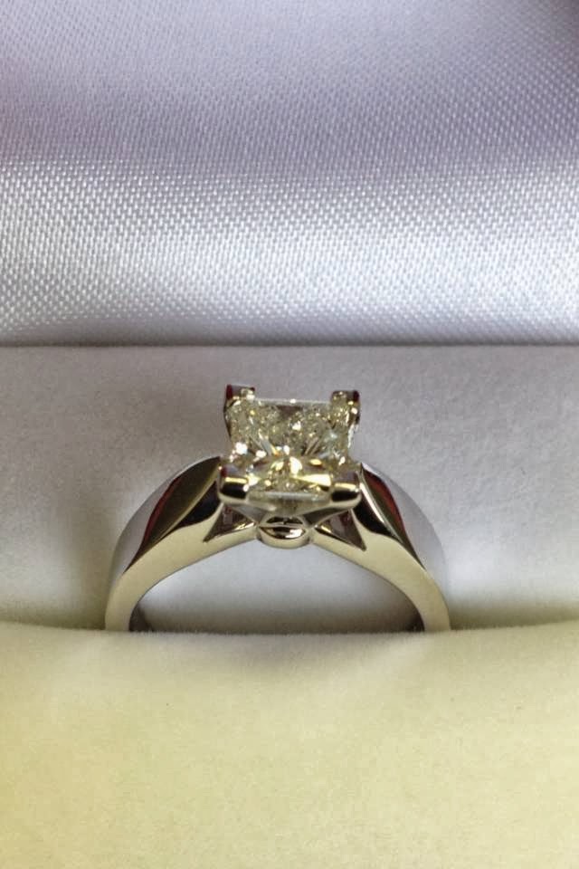 Capital Wholesale Diamonds | 1902 Robertson Rd #202, Nepean, ON K2H 5B8, Canada | Phone: (888) 226-0886