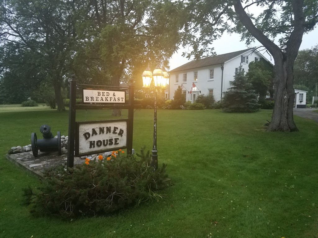 Danner House B&B | 12549 Niagara Pkwy, Niagara Falls, ON L2G 0P6, Canada | Phone: (905) 295-1805