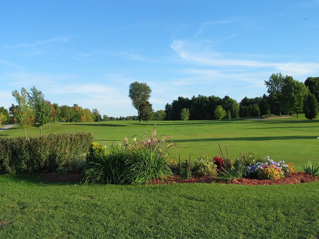 Saint-Anicet Golf Course | 690 QC-132, Saint-Anicet, QC J0S 1M0, Canada | Phone: (450) 264-3511
