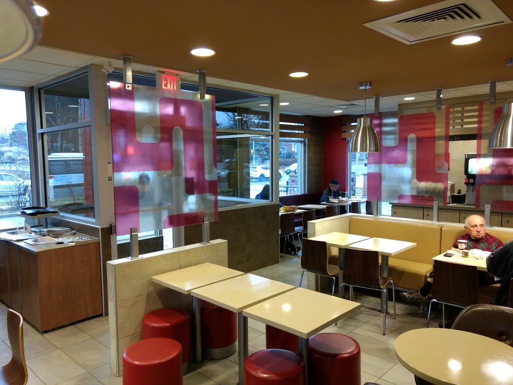 McDonalds | Mill Road, 4333 Bloor St W, Etobicoke, ON M9C 2A5, Canada | Phone: (416) 622-2046