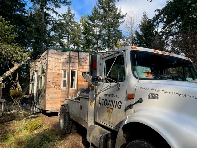 Mayne Island Towing & Recovery | 273 Wood Dale Dr, Mayne Island, BC V0N 2J2, Canada | Phone: (250) 508-8908