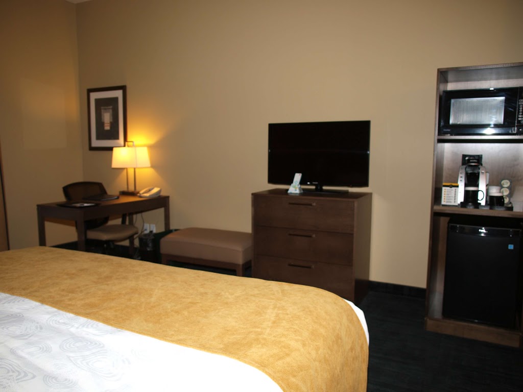 Best Western Plus Winnipeg West | 4140 Portage Ave, Headingley, MB R4H 1C5, Canada | Phone: (204) 594-2200