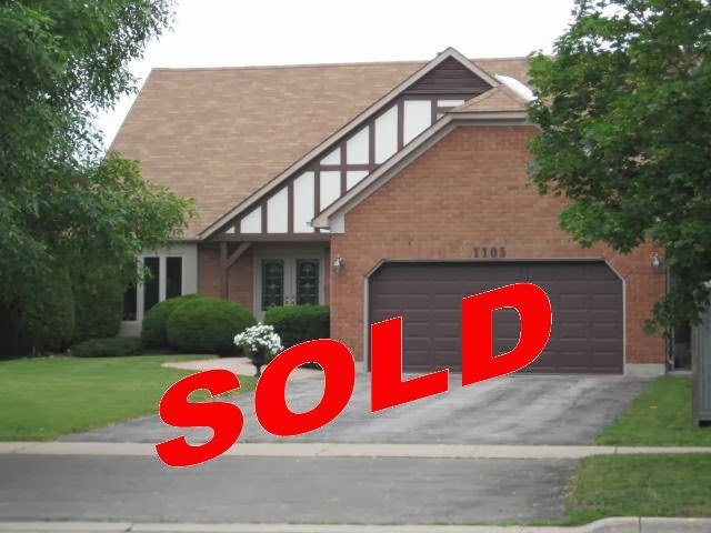 #Oakville House Sales by Ann Corrigan | 251 North Service Rd W, Oakville, ON L6M 3E7, Canada | Phone: (905) 338-3737