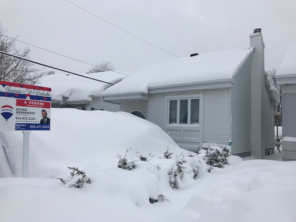 Keven Hernandez courtier immobilier RE/MAX DICI | 980 Bd des Seigneurs, Terrebonne, QC J6W 1V1, Canada | Phone: (514) 913-3250