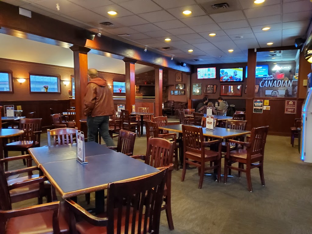 Village Pub | 7725 Champlain Cres, Vancouver, BC V5S 4J6, Canada | Phone: (604) 433-1111