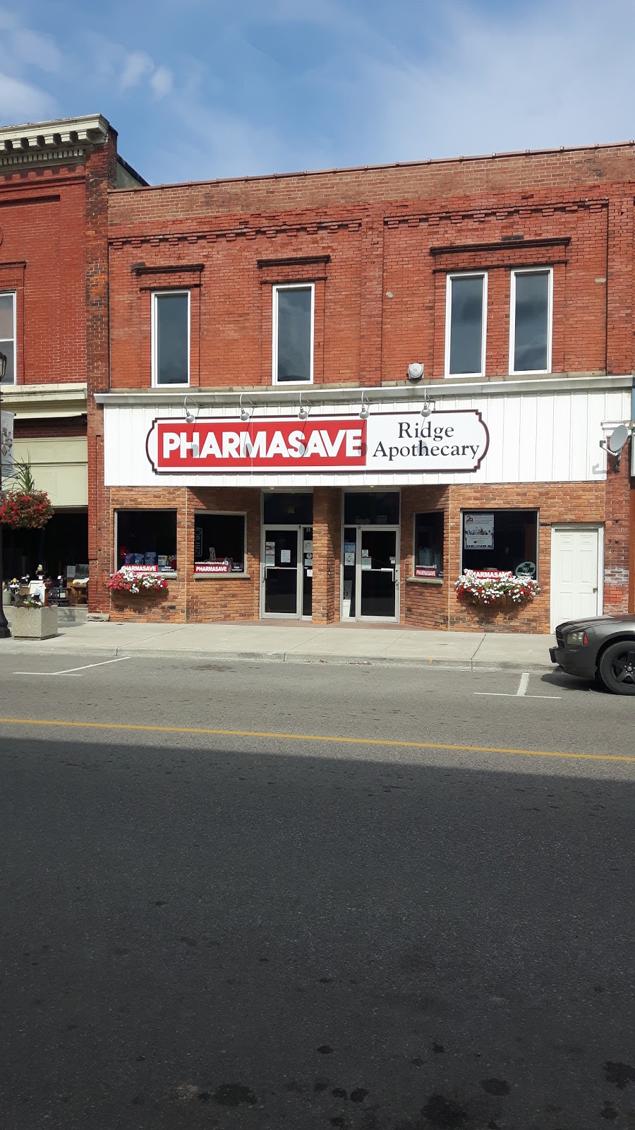 Pharmasave Ridge Apothecary | 22 Main St E, Ridgetown, ON N0P 2C0, Canada | Phone: (519) 674-3400