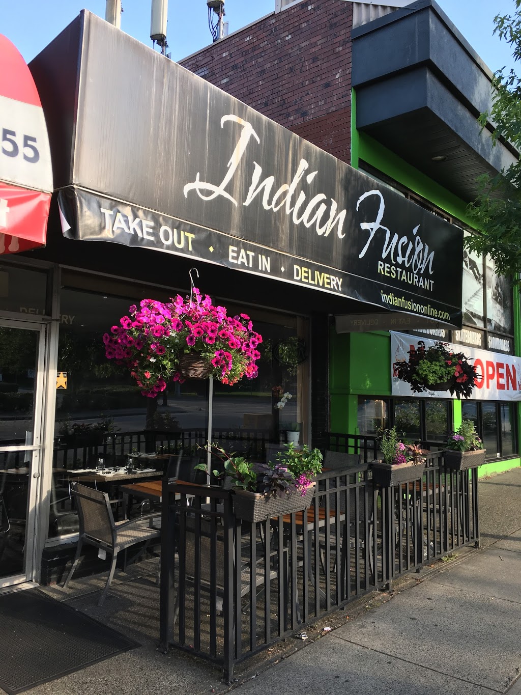 Indian Fusion Restaurant | 2045 Lonsdale Ave, North Vancouver, BC V7M 2K4, Canada | Phone: (604) 984-9977