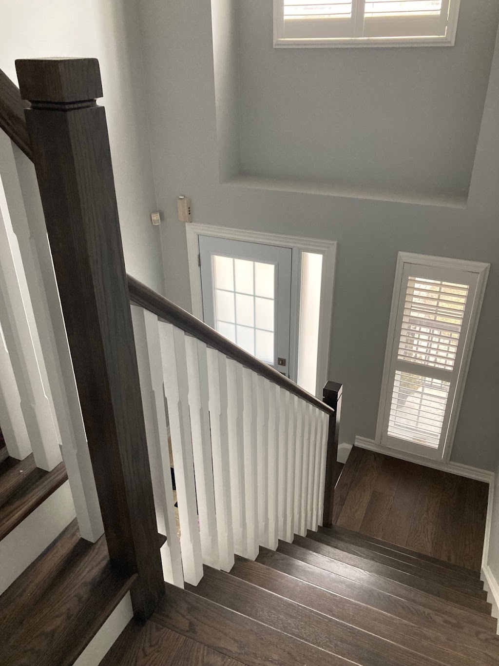 The Oak Stair Limited | 46 Ashbridge Cir, Woodbridge, ON L4L 3R5, Canada | Phone: (905) 851-1122