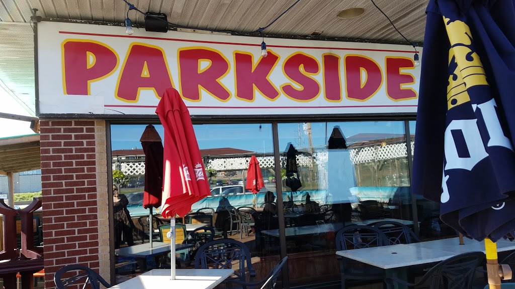 Parkside Pub & Smokehouse | 14 Highfield Park Dr, Dartmouth, NS B3A 4T6, Canada | Phone: (902) 464-1310