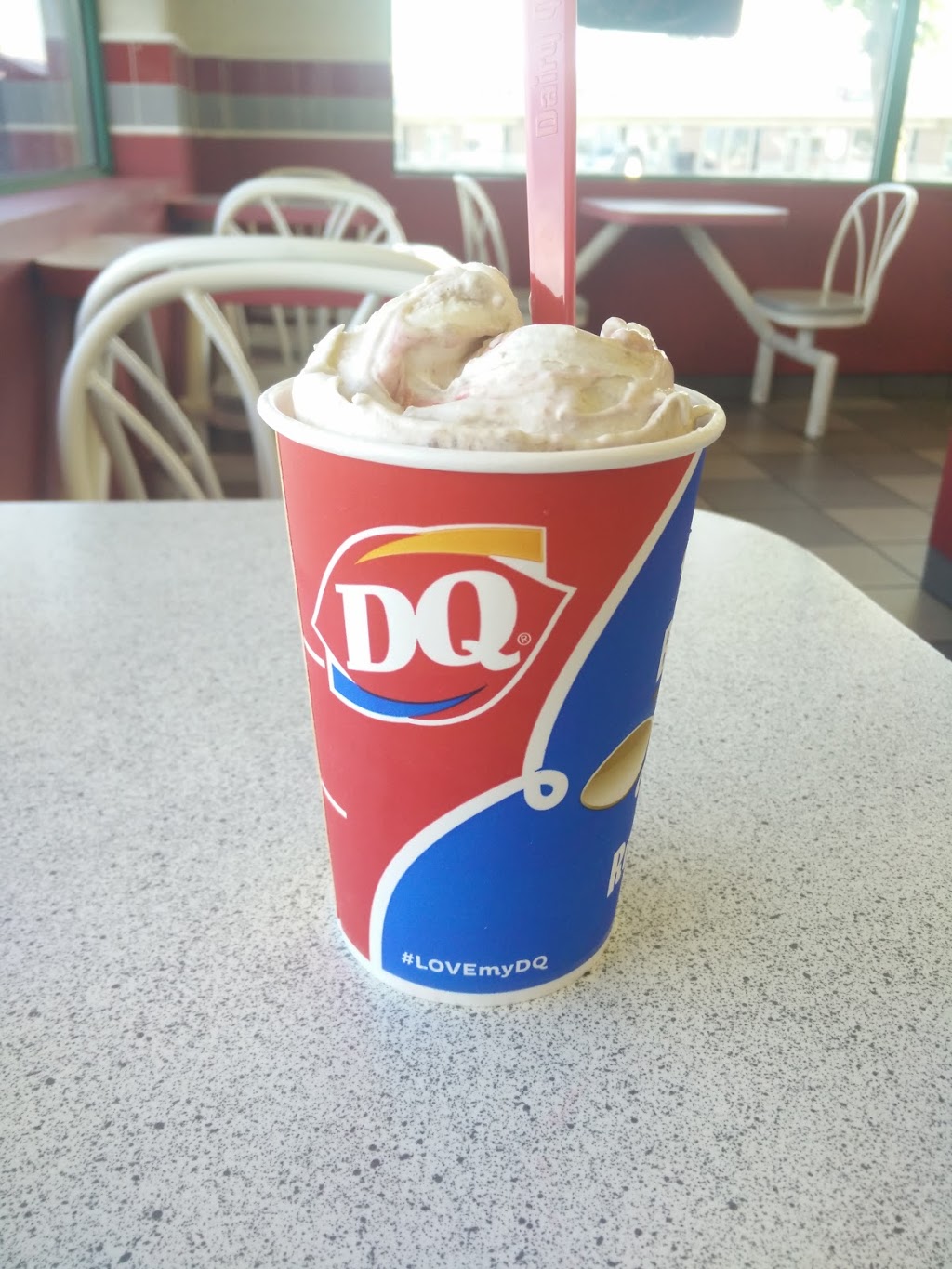 Dairy Queen Grill & Chill | 325 Central Pkwy W, Mississauga, ON L5B 3X9, Canada | Phone: (905) 272-3998