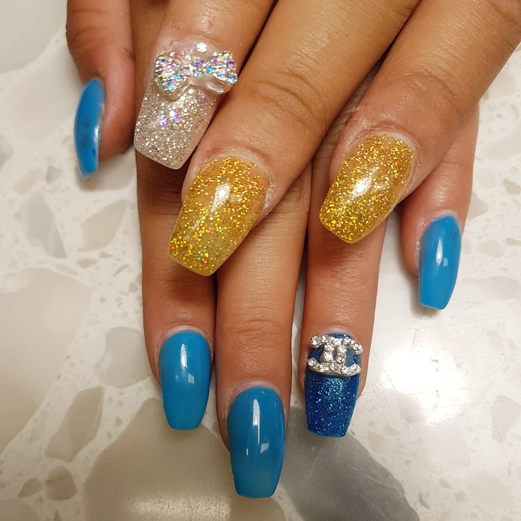 World Nails And Spa | 1801 Portage Ave, Winnipeg, MB R3J 0G2, Canada | Phone: (204) 832-0378
